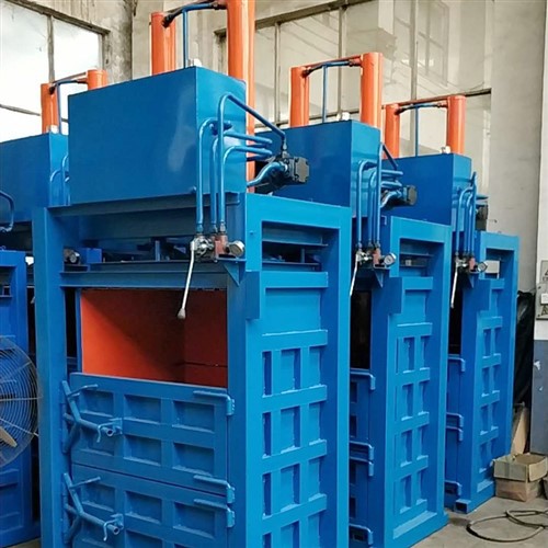 Magni tal-baler tar-riċiklaġġ tal-plastik tal-iskart